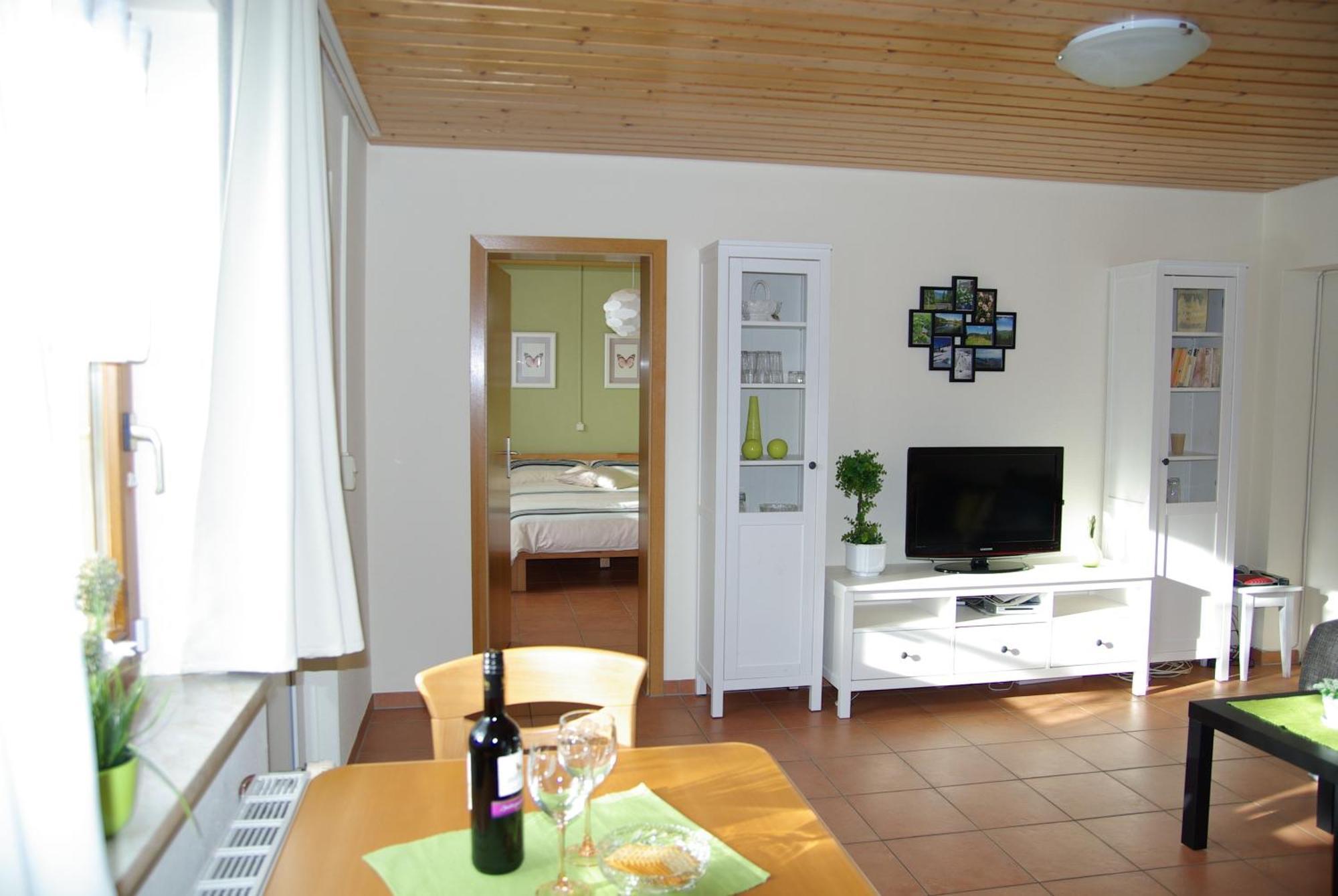 Haus Foehrenbach Appartement Schonenberg Buitenkant foto